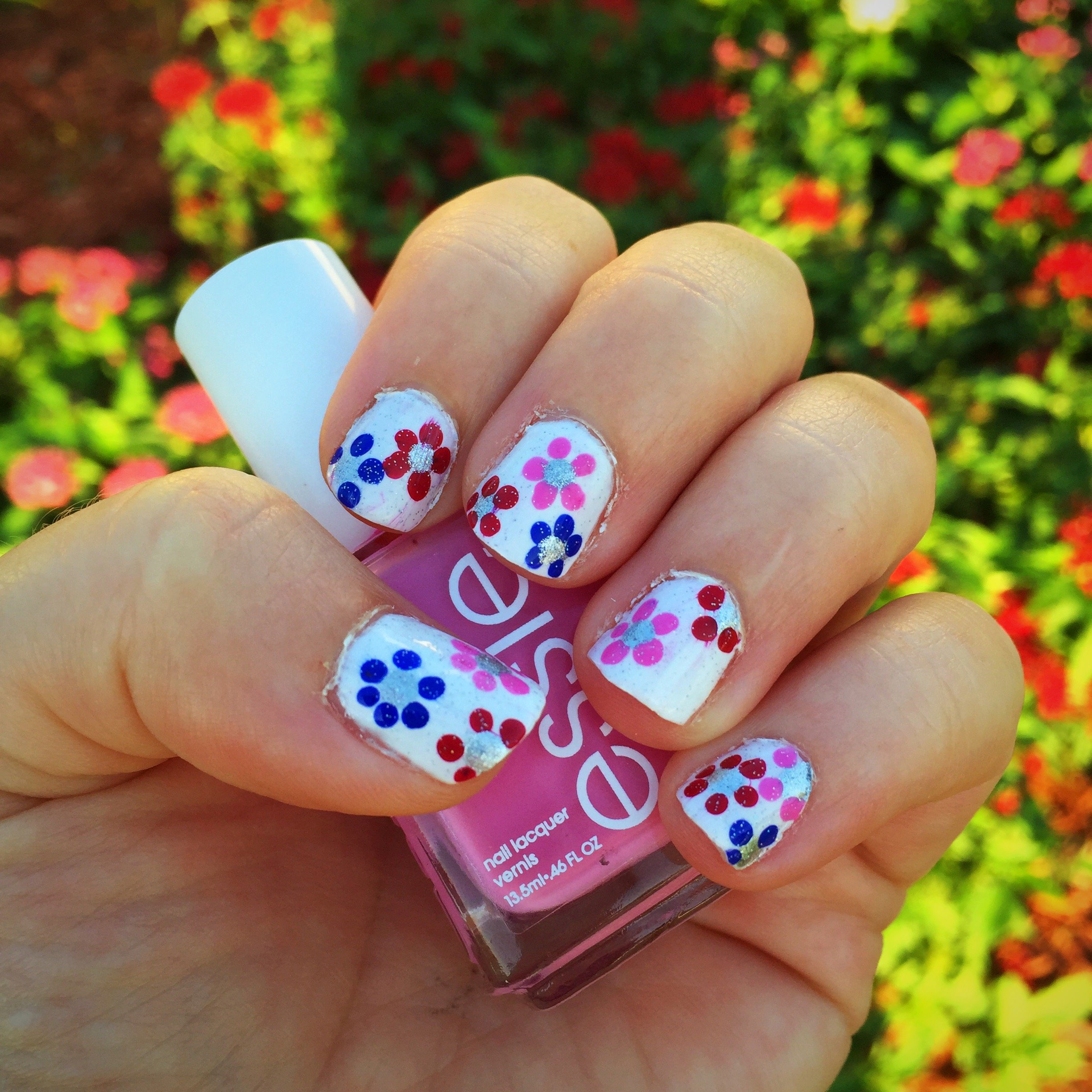 Polkadots and roses nail art mini tutorial – Jolene Tay