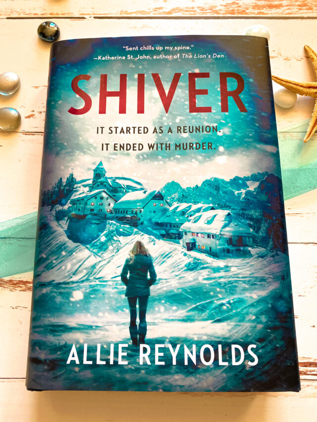 Shiver by Allie Reynolds Review - HeyitsCarlyRae
