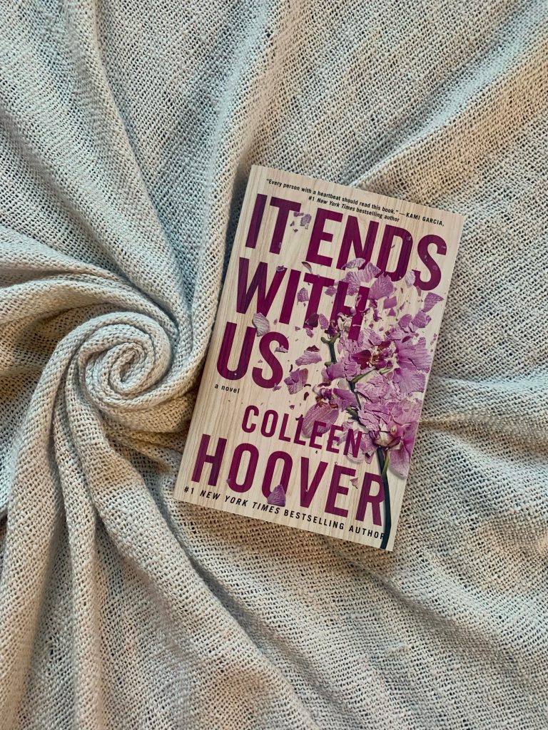 colleen-hoover-hong-ragan